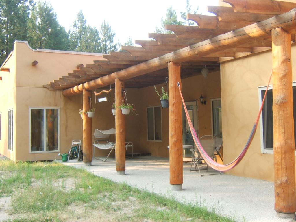 Baergnaescht B&B Osoyoos Bagian luar foto