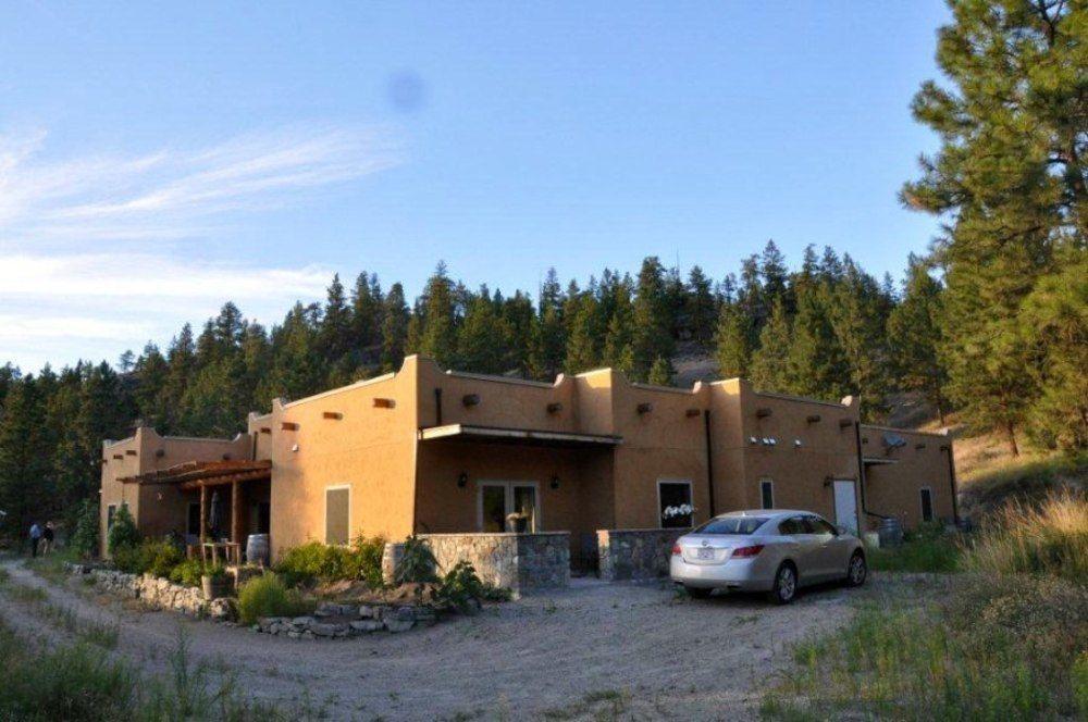 Baergnaescht B&B Osoyoos Bagian luar foto