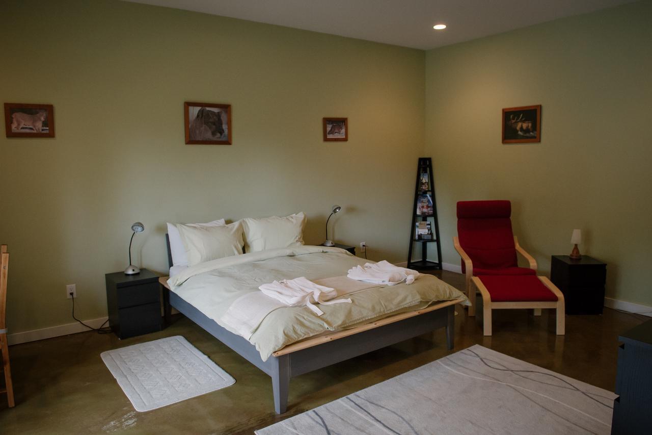 Baergnaescht B&B Osoyoos Bagian luar foto